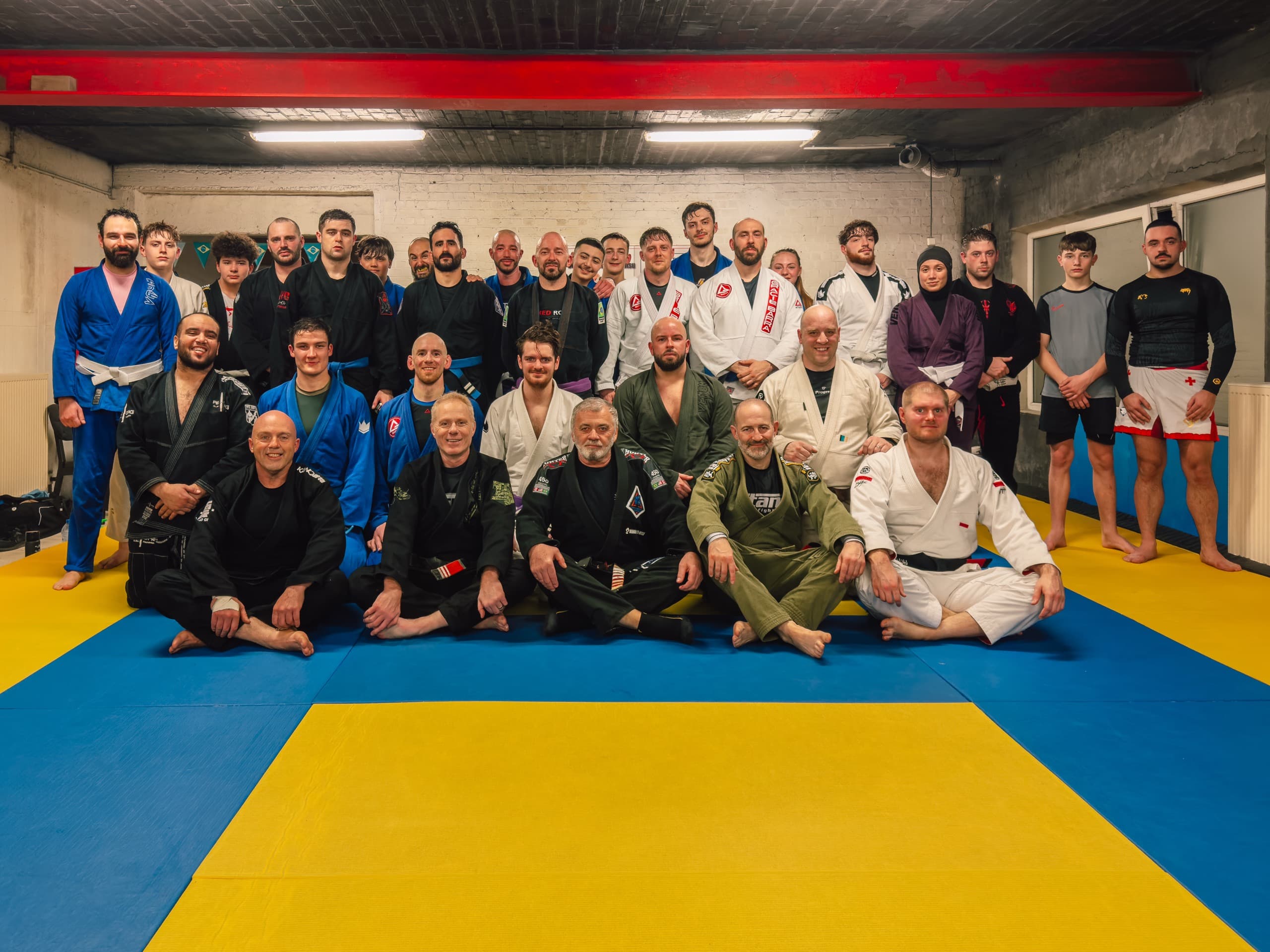 Entraînement de Jiu-Jitsu Brésilien à The Red Rooster Academy
